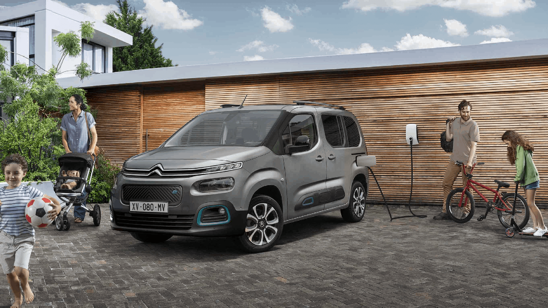 Read more about the article Citroën Berlingo: o multiusos para as famílias